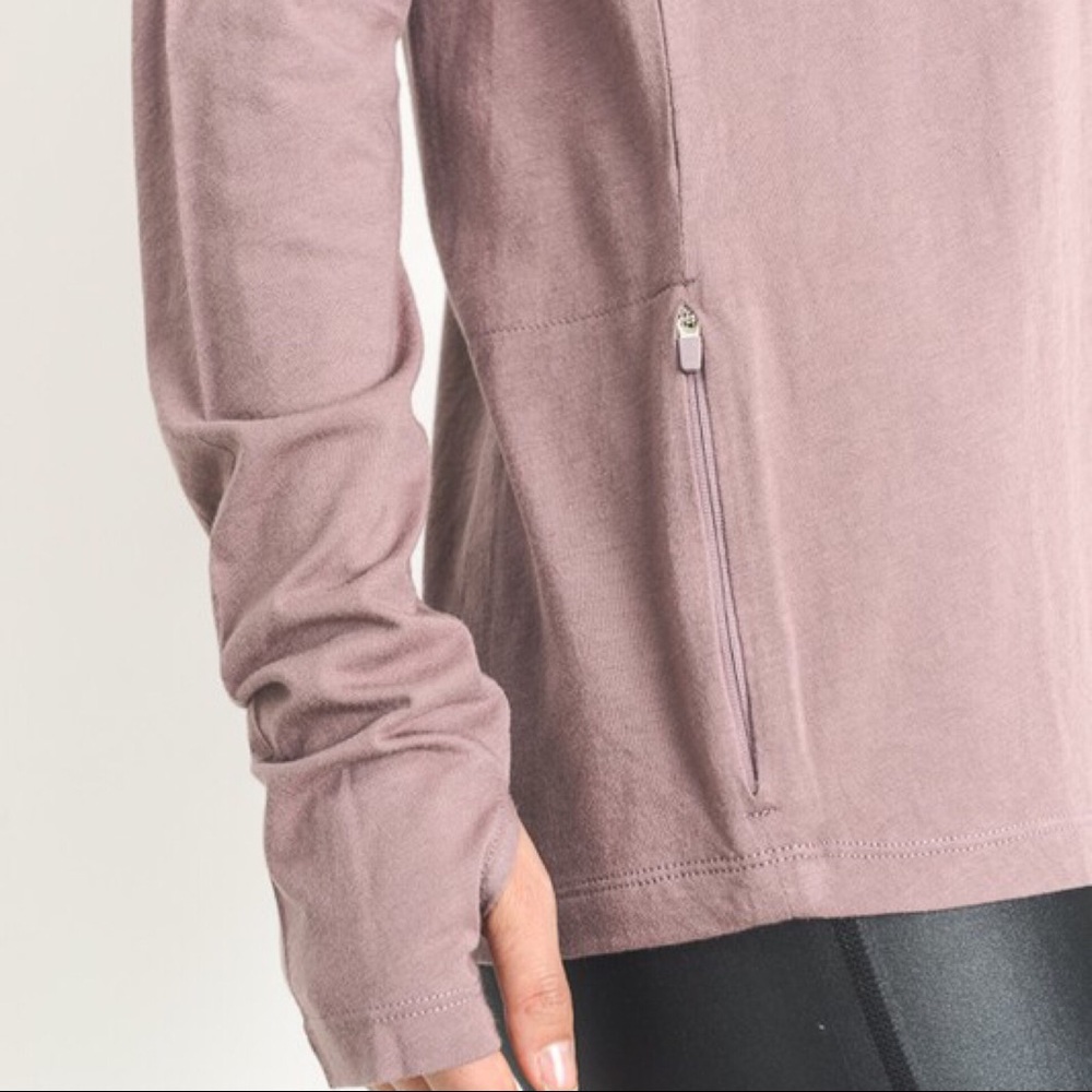 CLEARANCE SALE-FIRM‼️5 🌟 Long Sleeve Hoodie Top - Picture 4 of 4